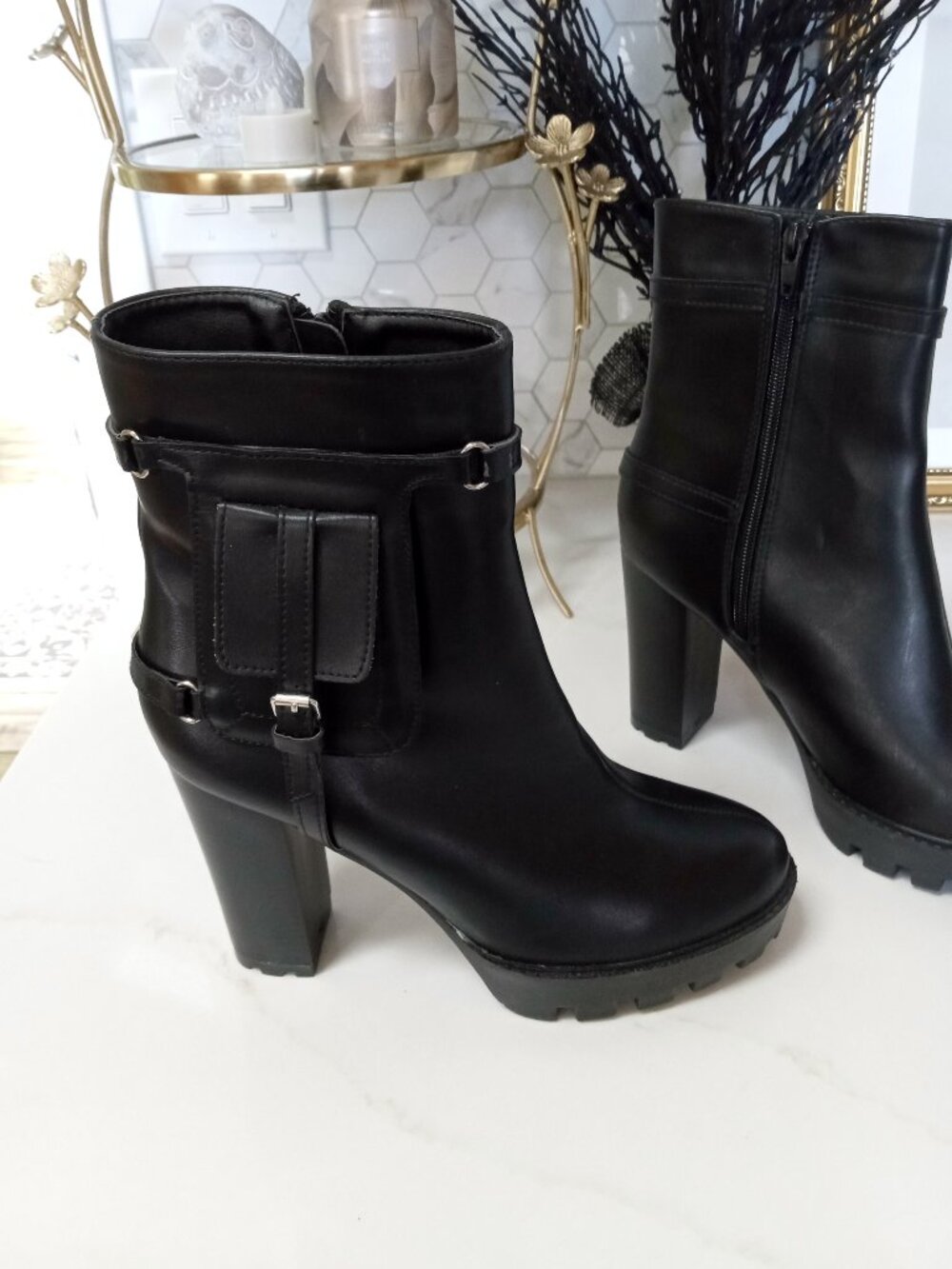 NEW! YOKI Elan PLATFORM LUGG SOLE BOOTS SZ 8 1/2